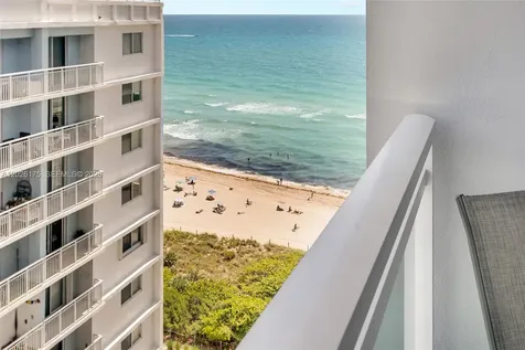 6917 Collins Avenue Miami Beach FL 33141