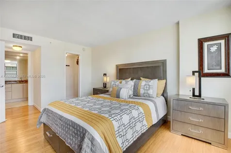 6917 Collins Avenue Miami Beach FL 33141