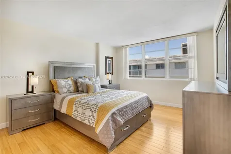 6917 Collins Avenue Miami Beach FL 33141