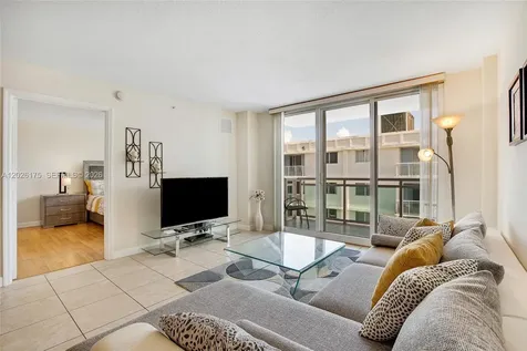 6917 Collins Avenue Miami Beach FL 33141