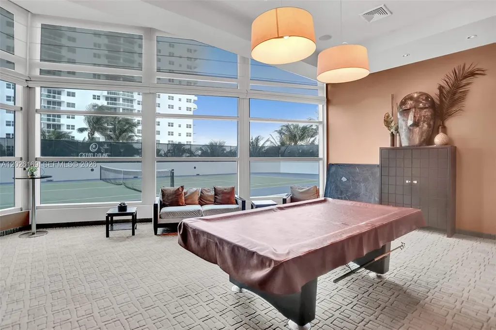 3101 S Ocean Drive Hollywood FL 33019