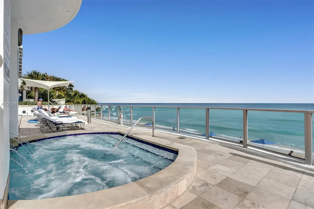 3101 S Ocean Drive Hollywood FL 33019