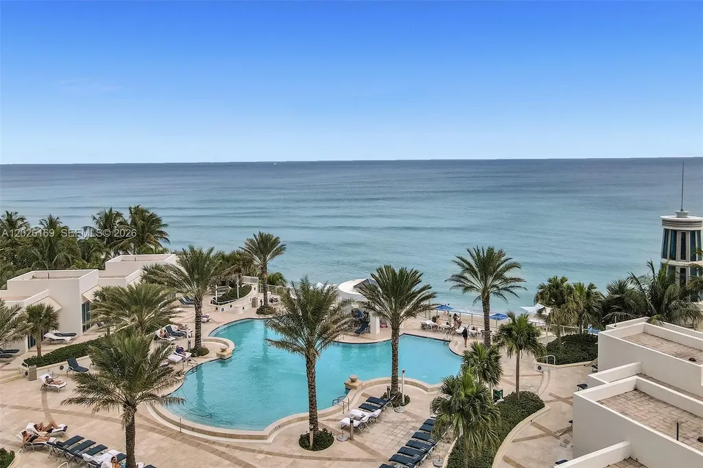 3101 S Ocean Drive Hollywood FL 33019