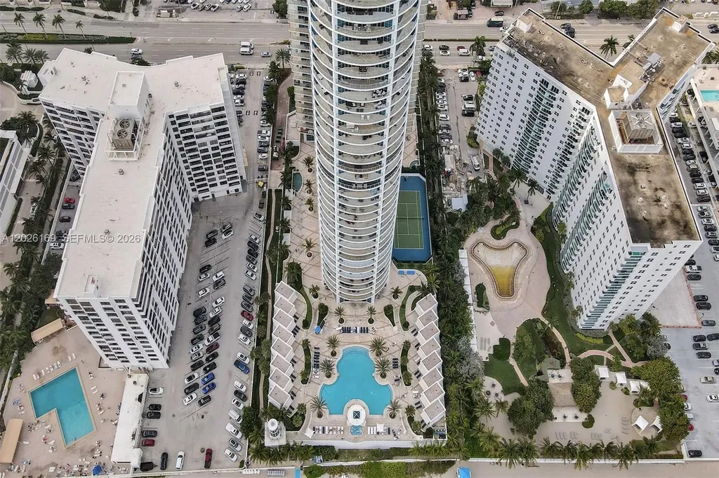 3101 S Ocean Drive Hollywood FL 33019