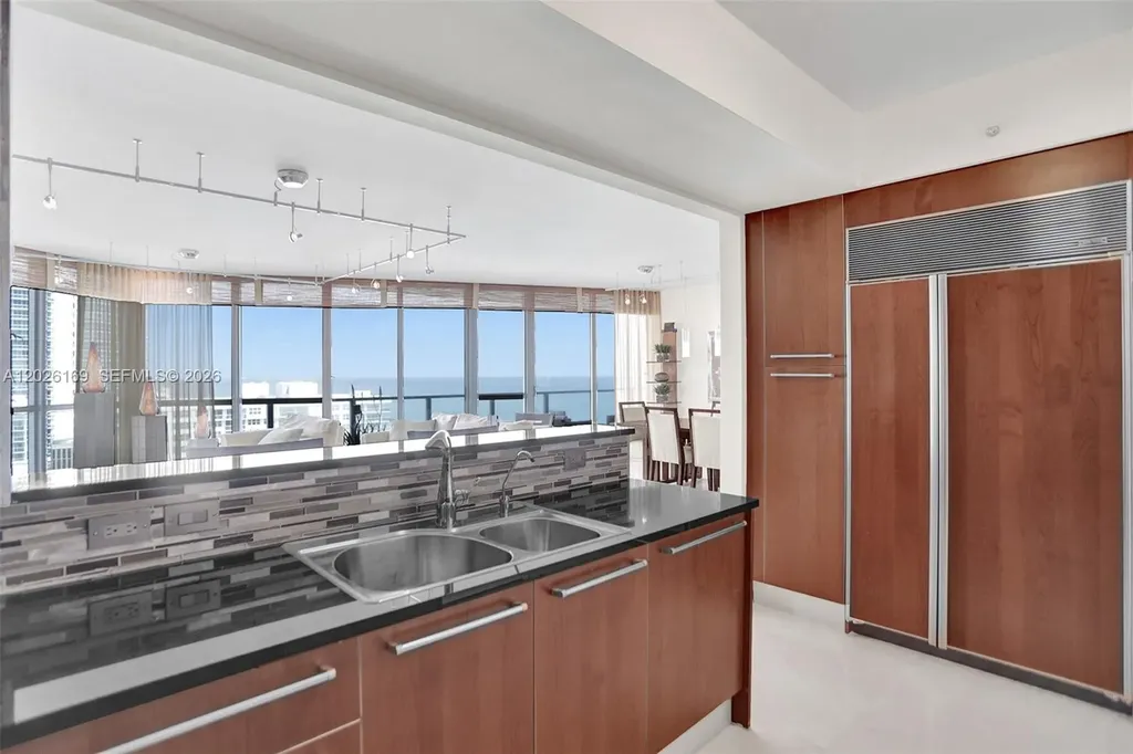 3101 S Ocean Drive Hollywood FL 33019