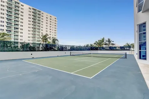 3101 S Ocean Drive Hollywood FL 33019