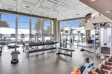 3101 S Ocean Drive Hollywood FL 33019