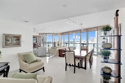 3101 S Ocean Drive Hollywood FL 33019