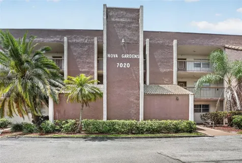 7020 Nova Drive Davie FL 33317