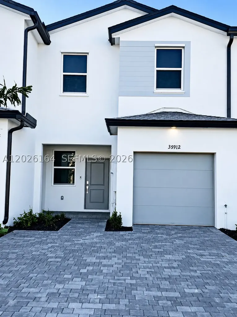 35912 SW SW 179th Path Homestead FL 33034