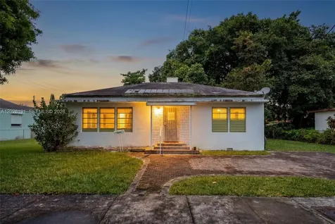 1279 NW 41st Street Miami FL 33142
