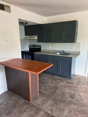 2070 NW 43rd Terrace Lauderhill FL 33313