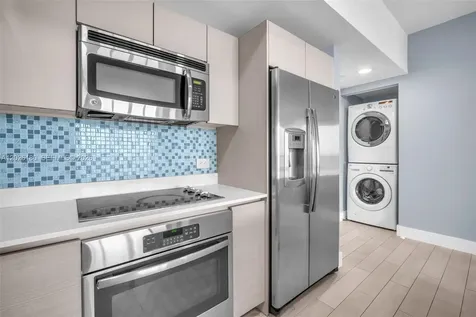 2602 E E Halladale Hallandale Beach FL 33009