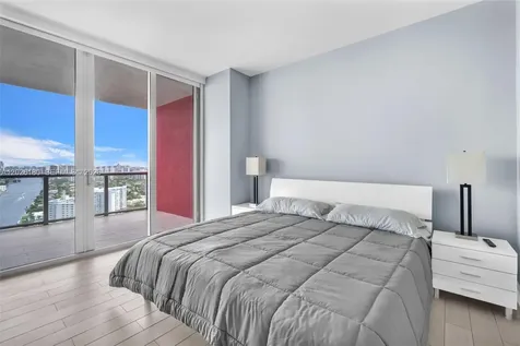 2602 E E Halladale Hallandale Beach FL 33009