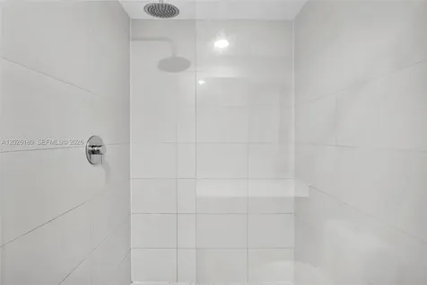 2602 E E Halladale Hallandale Beach FL 33009