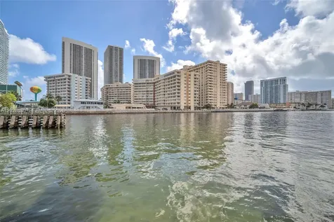 2602 E E Halladale Hallandale Beach FL 33009