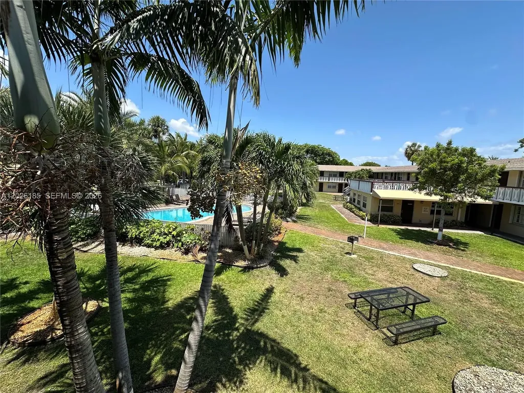 2900 NE 17th Avenue Pompano Beach FL 33064