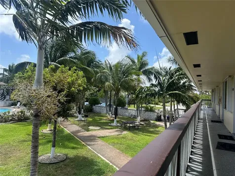 2900 NE 17th Avenue Pompano Beach FL 33064