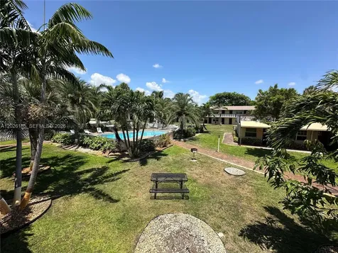 2900 NE 17th Avenue Pompano Beach FL 33064