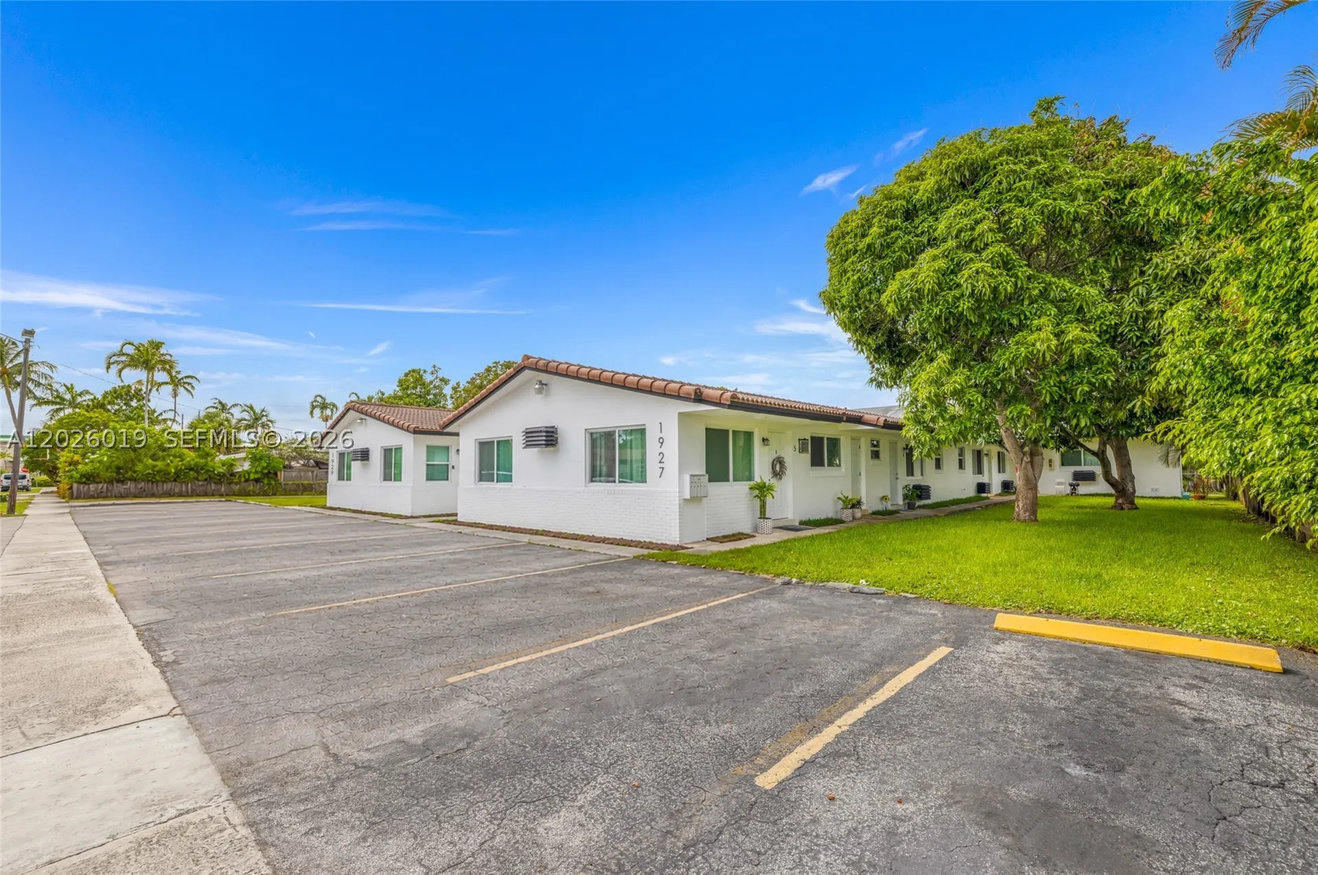 1927/1929 Roosevelt Street Hollywood FL 33020