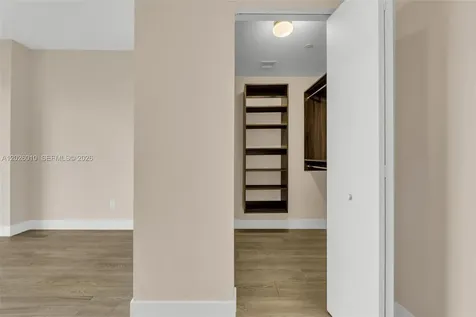 2960 NE 207th Street Aventura FL 33180