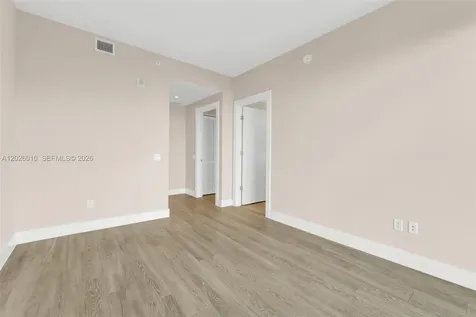 2960 NE 207th Street Aventura FL 33180