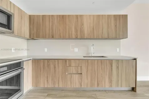 2960 NE 207th Street Aventura FL 33180