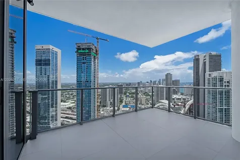 851 NE 1st Avenue Miami FL 33132