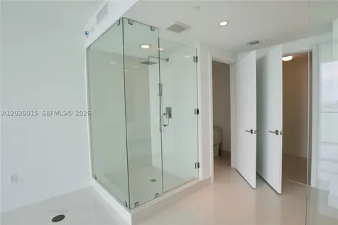 650 NE 32 Miami FL 33137