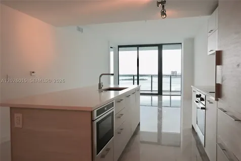650 NE 32 Miami FL 33137
