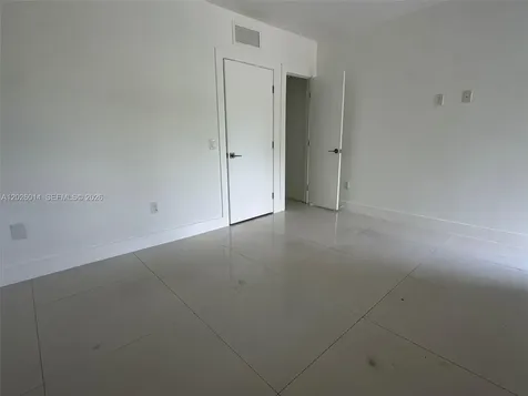 44 NW 10th Avenue Miami FL 33128