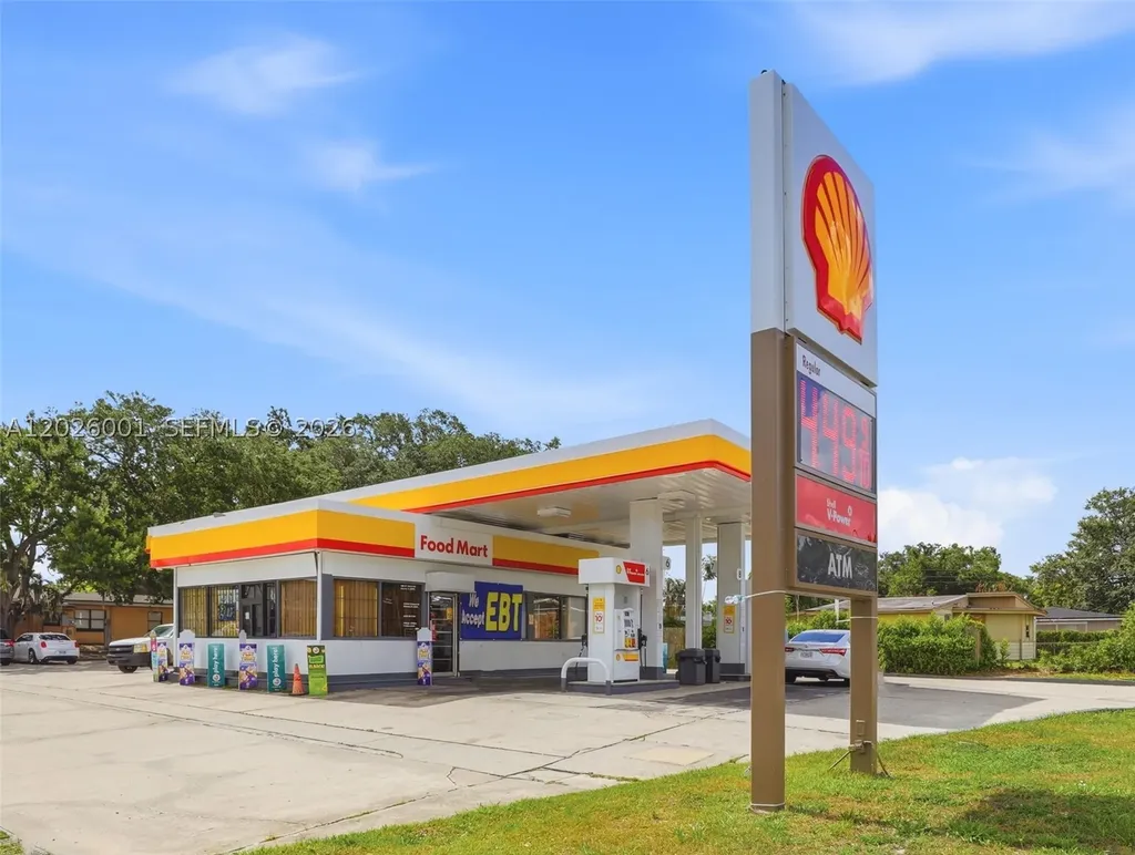 1916 W Colonial Drive Orlando FL 32804