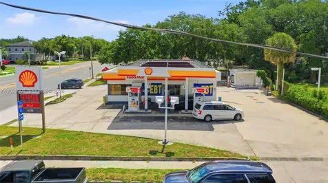 1916 W Colonial Drive Orlando FL 32804