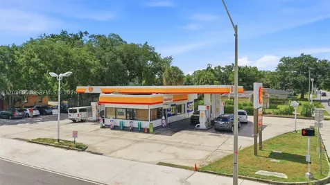 1916 W Colonial Drive Orlando FL 32804