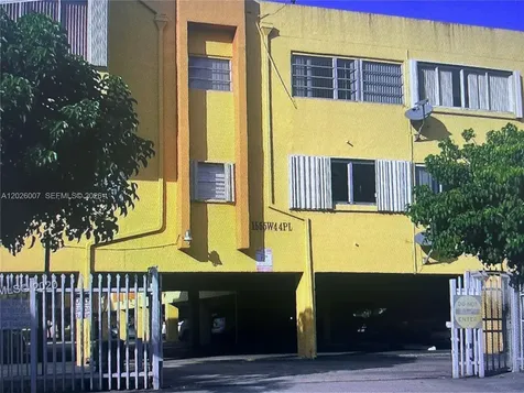 1555 W 44th Place Hialeah FL 33012