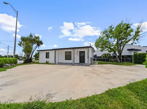 10700 SW 46th Street Miami FL 33165