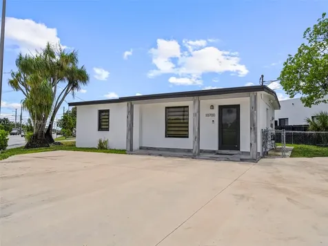10700 SW 46th Street Miami FL 33165