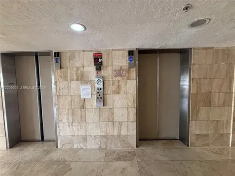 1800 NW 24th Avenue Miami FL 33125