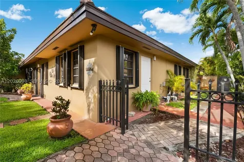 3591 SW 142nd Avenue Miami FL 33175