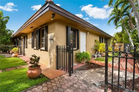3591 SW 142nd Avenue Miami FL 33175