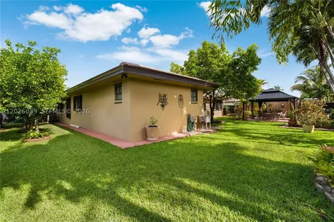 3591 SW 142nd Avenue Miami FL 33175