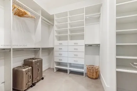 3379 William Avenue Miami FL 33133