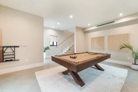 3379 William Avenue Miami FL 33133