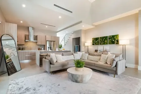 3379 William Avenue Miami FL 33133