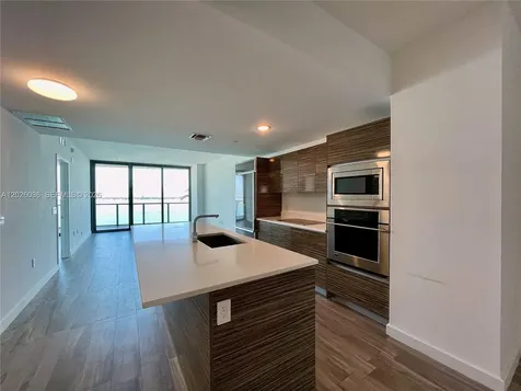 460 NE 28 Street Miami FL 33137