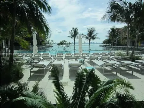 460 NE 28 Street Miami FL 33137