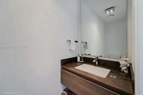 350 Ocean Drive Key Biscayne FL 33149