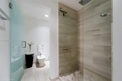 350 Ocean Drive Key Biscayne FL 33149