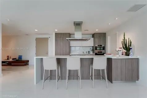 350 Ocean Drive Key Biscayne FL 33149
