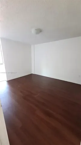 6995 NW 186th Street Hialeah FL 33015